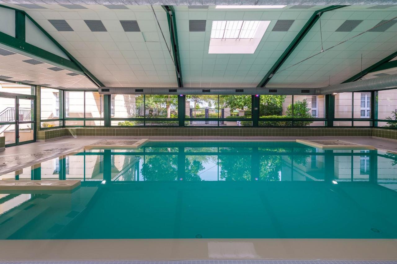 Appartements 4 à 5 personnes - Val d'Europe proche Disneyland Serris Extérieur photo
