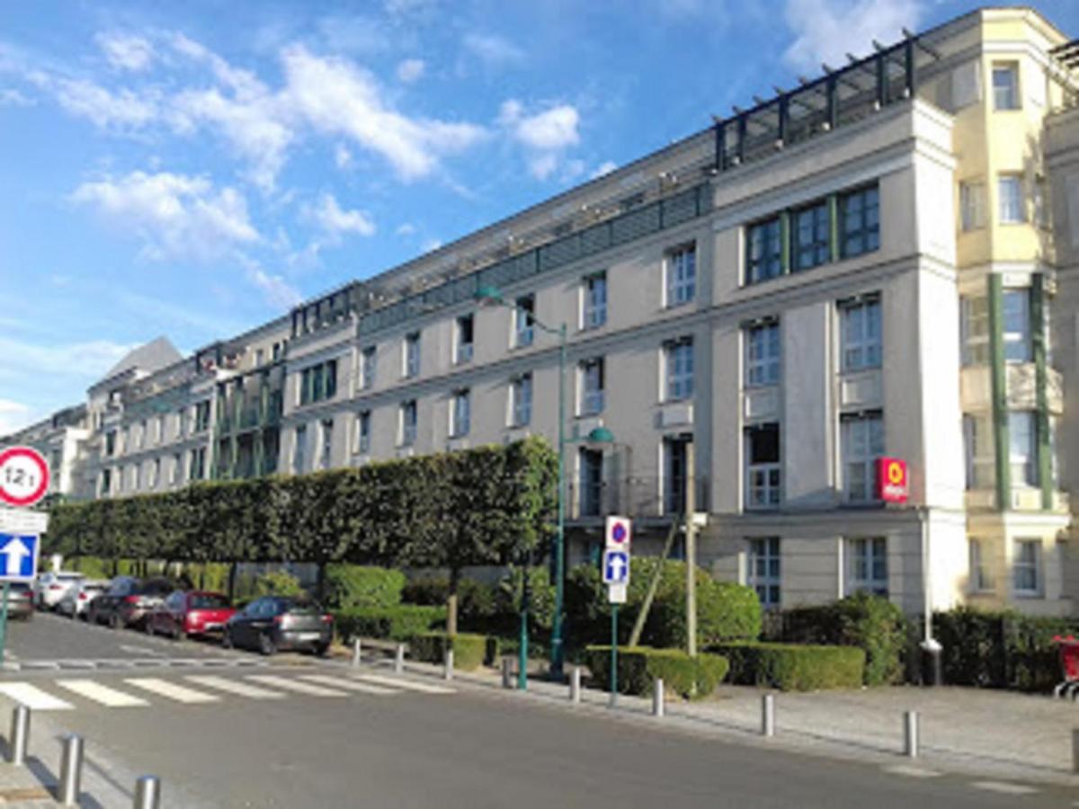 Appartements 4 à 5 personnes - Val d'Europe proche Disneyland Serris Extérieur photo